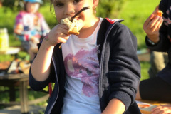 1a94c3e0-789d-4b8c-82a1-9743e70a4480